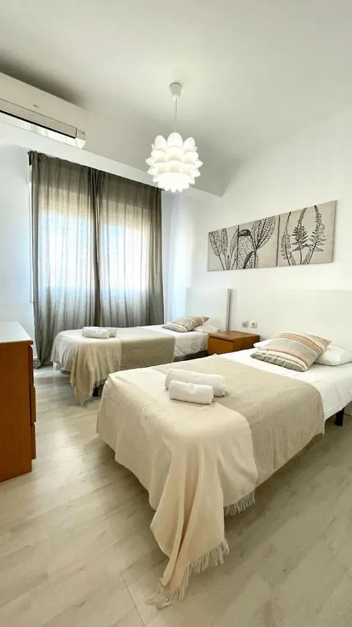 Sagrada Familia - Sant Pau Apartment Barcelona